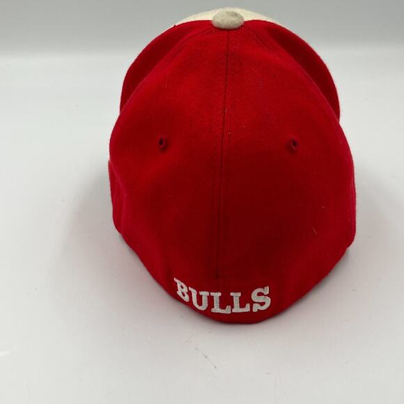 Vintage Nike Chicago Bulls Embroidered Hat Cap Medium - Picture 4 of 11